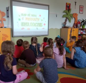 „Skąd się biorą produkty ekologiczne” – ogólnopolski program edukacyjny dla przedszkoli